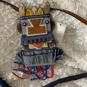 Tory Burch crossbody bag great for Coachella